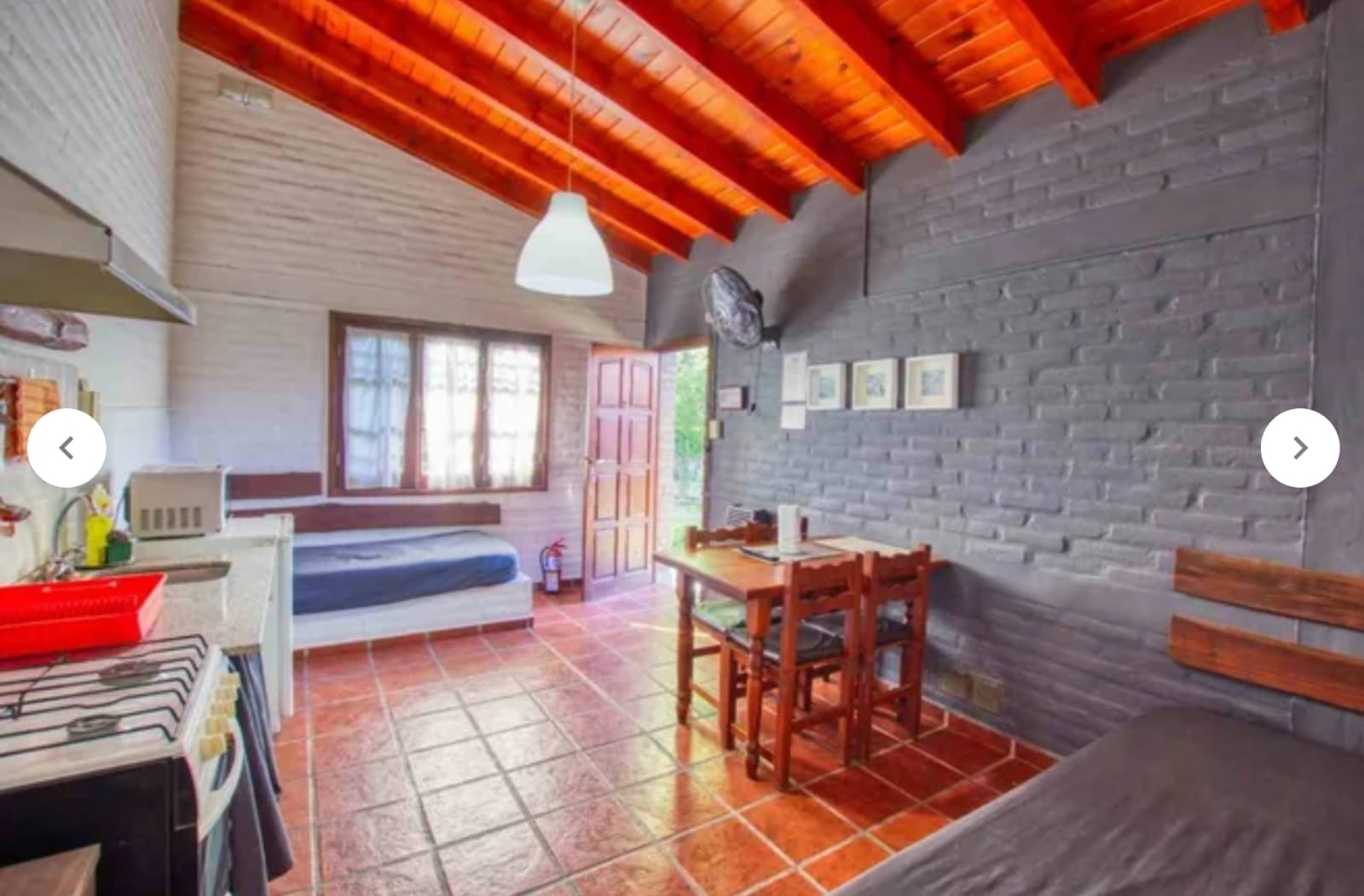 Cabaña Familiar - Living comedor con sofá cama